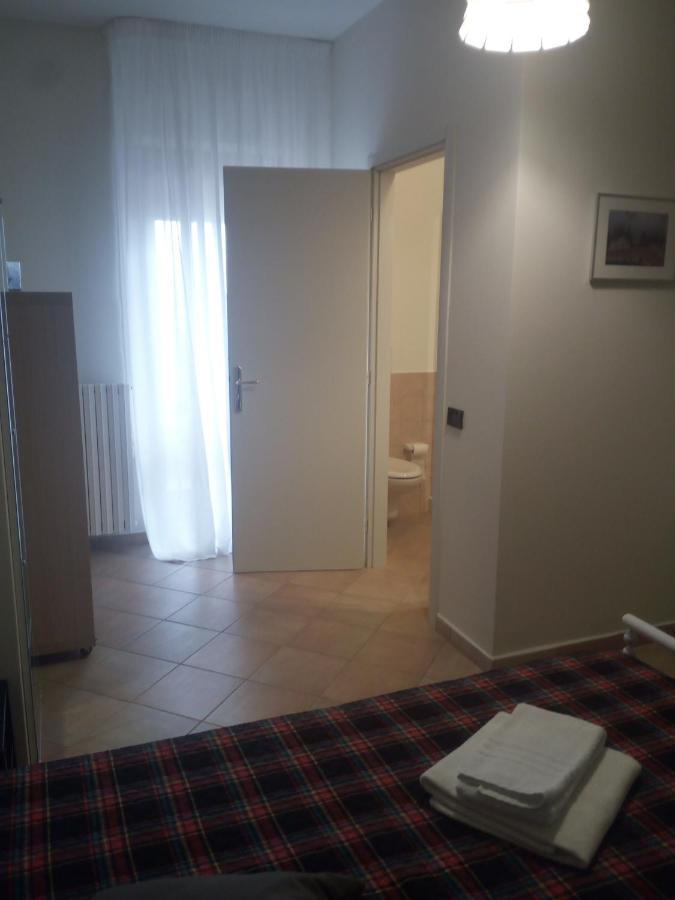 The Holiday House Hotel Santeramo in Colle Exterior photo