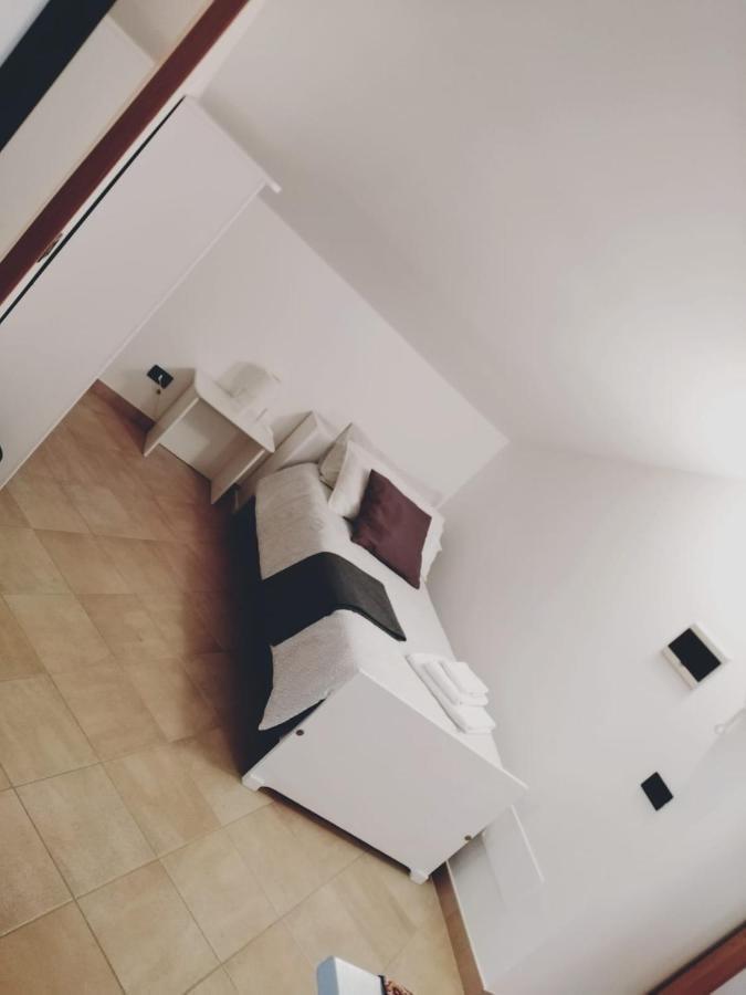 The Holiday House Hotel Santeramo in Colle Exterior photo